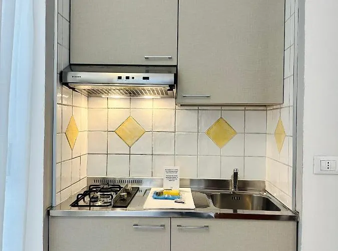 公寓式酒店 纳欧迪旅馆 里米尼