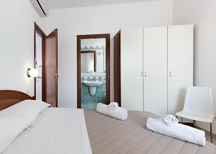 纳欧迪旅馆 公寓式酒店 里米尼