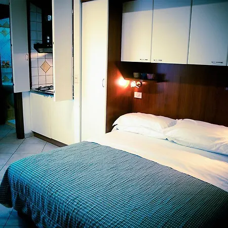 Aparthotel Nautic 3*