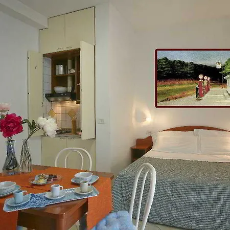 Aparthotel Nautic 3*