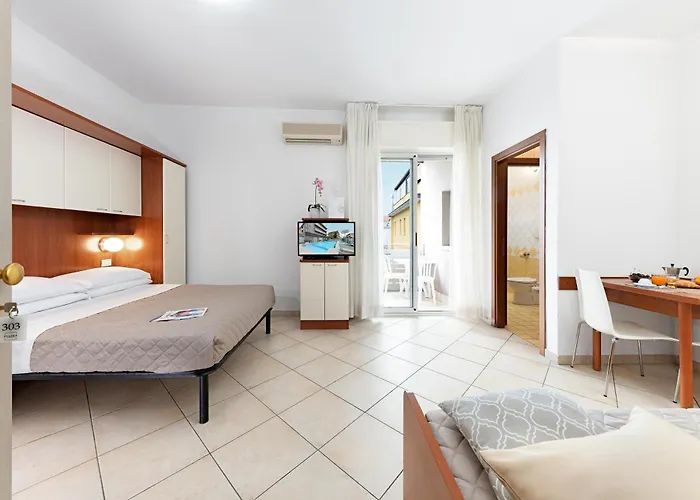 Nautic Ξενοδοχείο με διαμερίσματα 4*