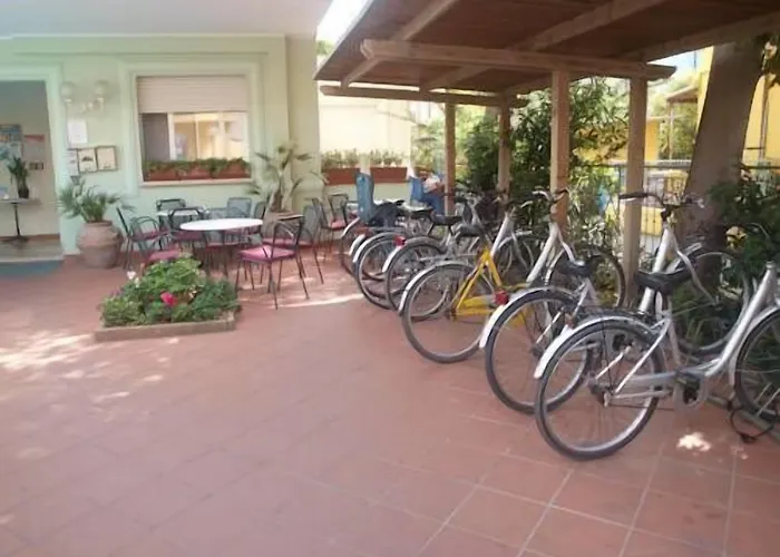 Nautic Ξενοδοχείο με διαμερίσματα 4*