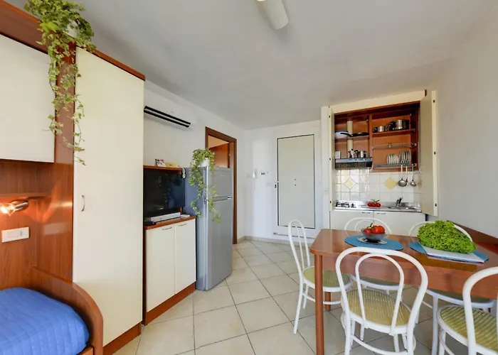 Hotel apartamentowy Nautic 4*